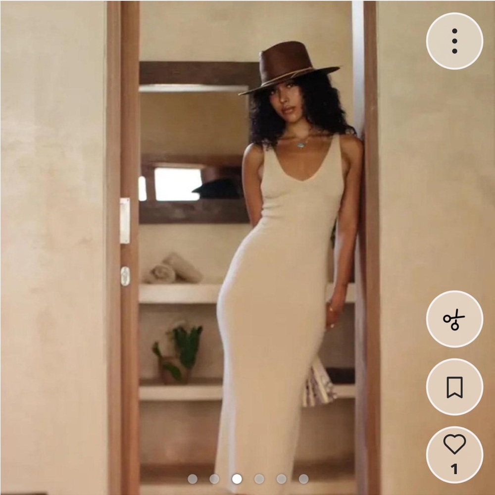 En El Mar brand new elegant 100% cotton maxi dress